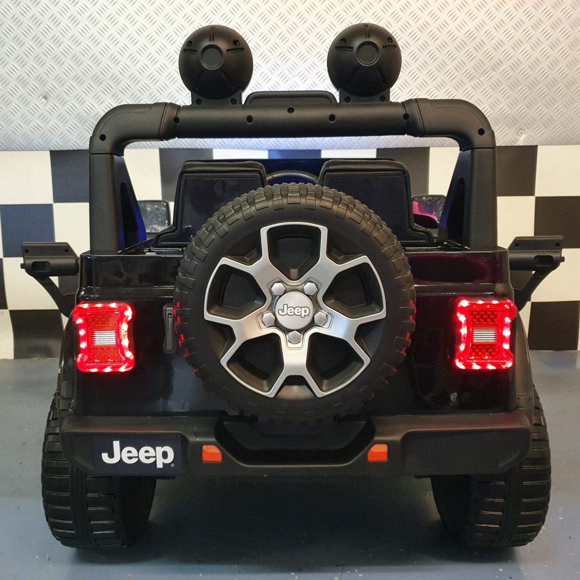 Accu-auto-Jeep-wrangler
