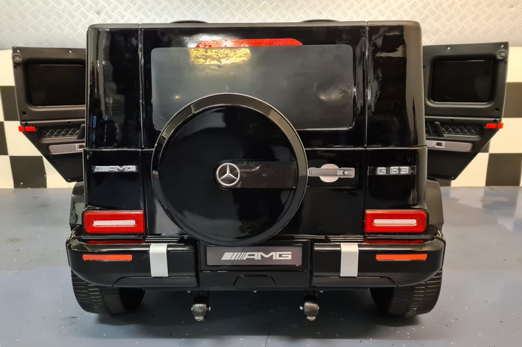 Accu-auto-kind-mercedes-G63-2-persoons