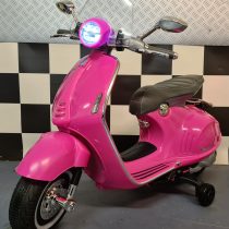 Elektrische-Vespa-scooter
