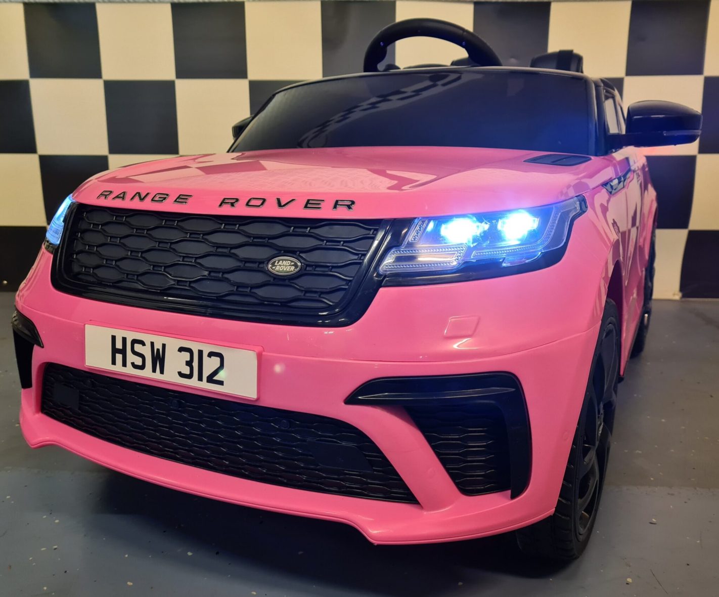 Children’s Car Range Rover Velar 12 Volt 2.4 G Rc Pink