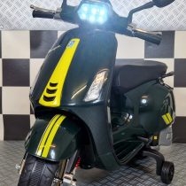 Elektrische-kinderscooter-Vespa-Sprint-1