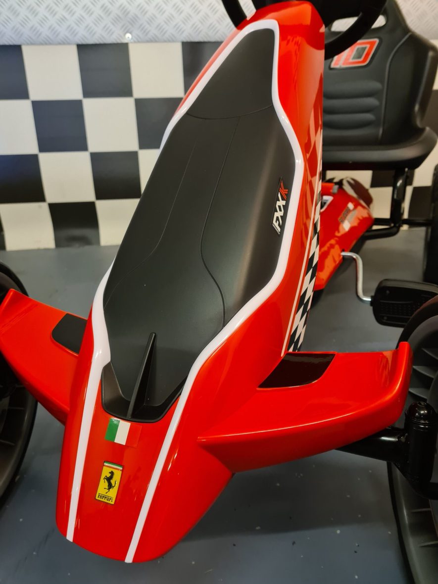 Ferrari-kinder-Go-kart