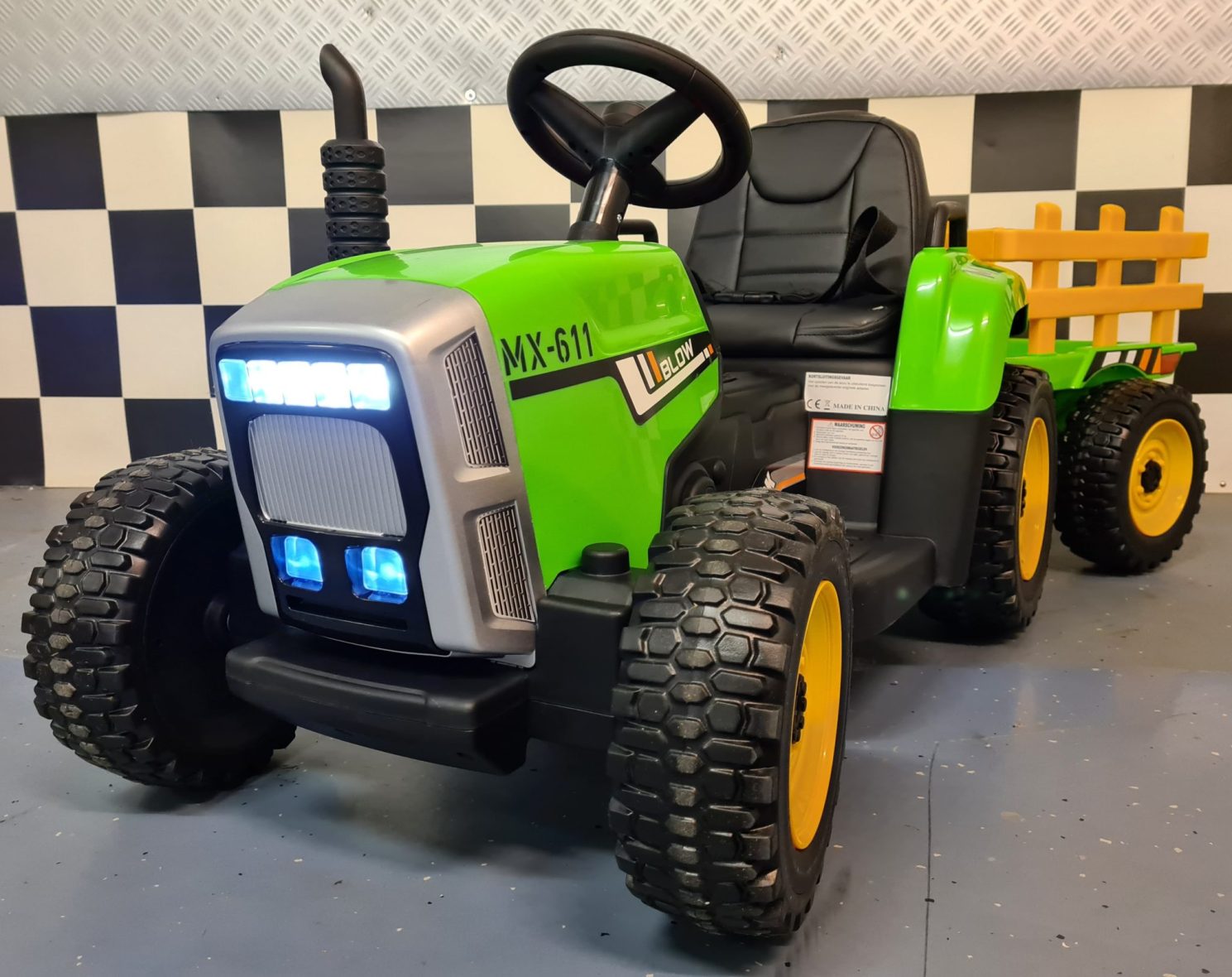 Kinder-accu-tractor