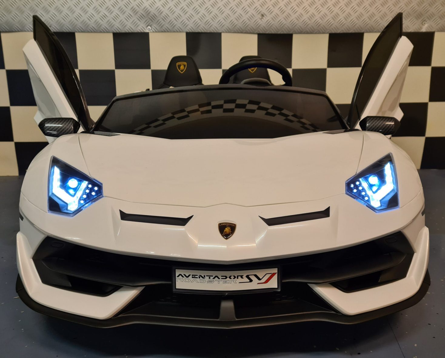 Kinderauto-Lamborghini-Aventador-2-persoons-wit