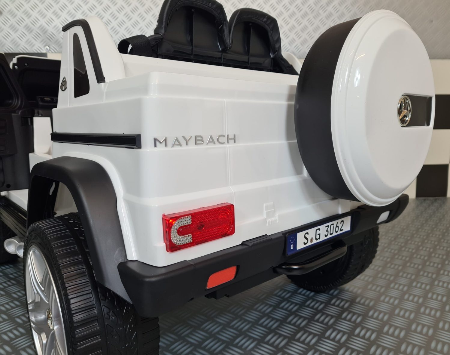Maybach-elektrische-kinderauto