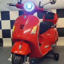 Vespa-accu-scooter-cars4kids