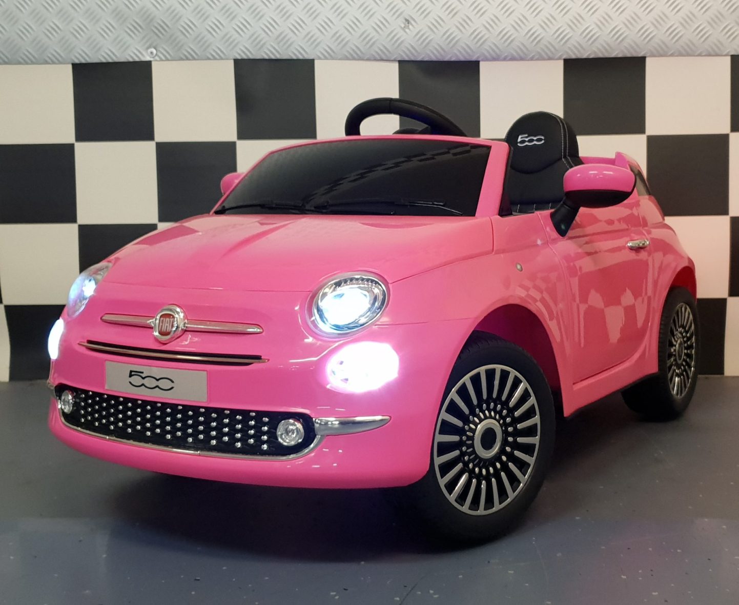 Fiat 500 Battery Children’s Toy Car 12 Volts with Remote Control Pink