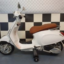 vespa-elektrische-scooter-kind