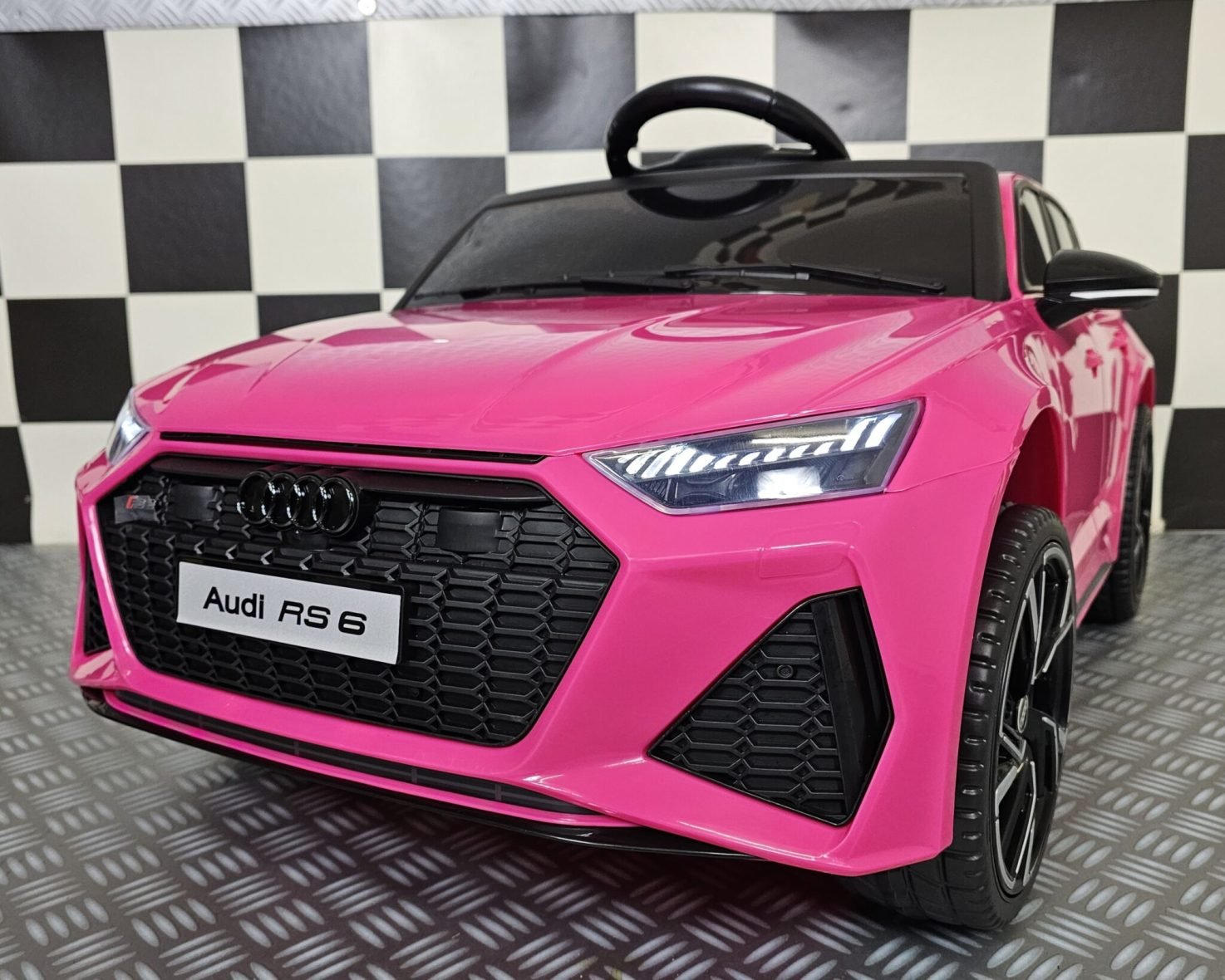 Battery children’s car Audi RS6 12 volt pink