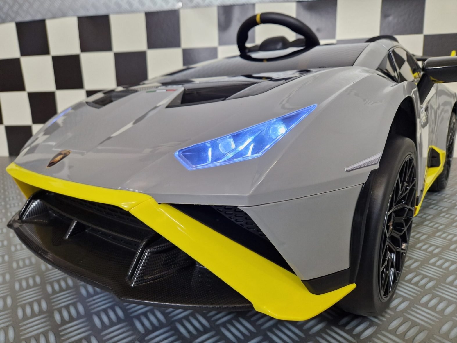 Lamborghini-drift-elektrische-kinderauto-