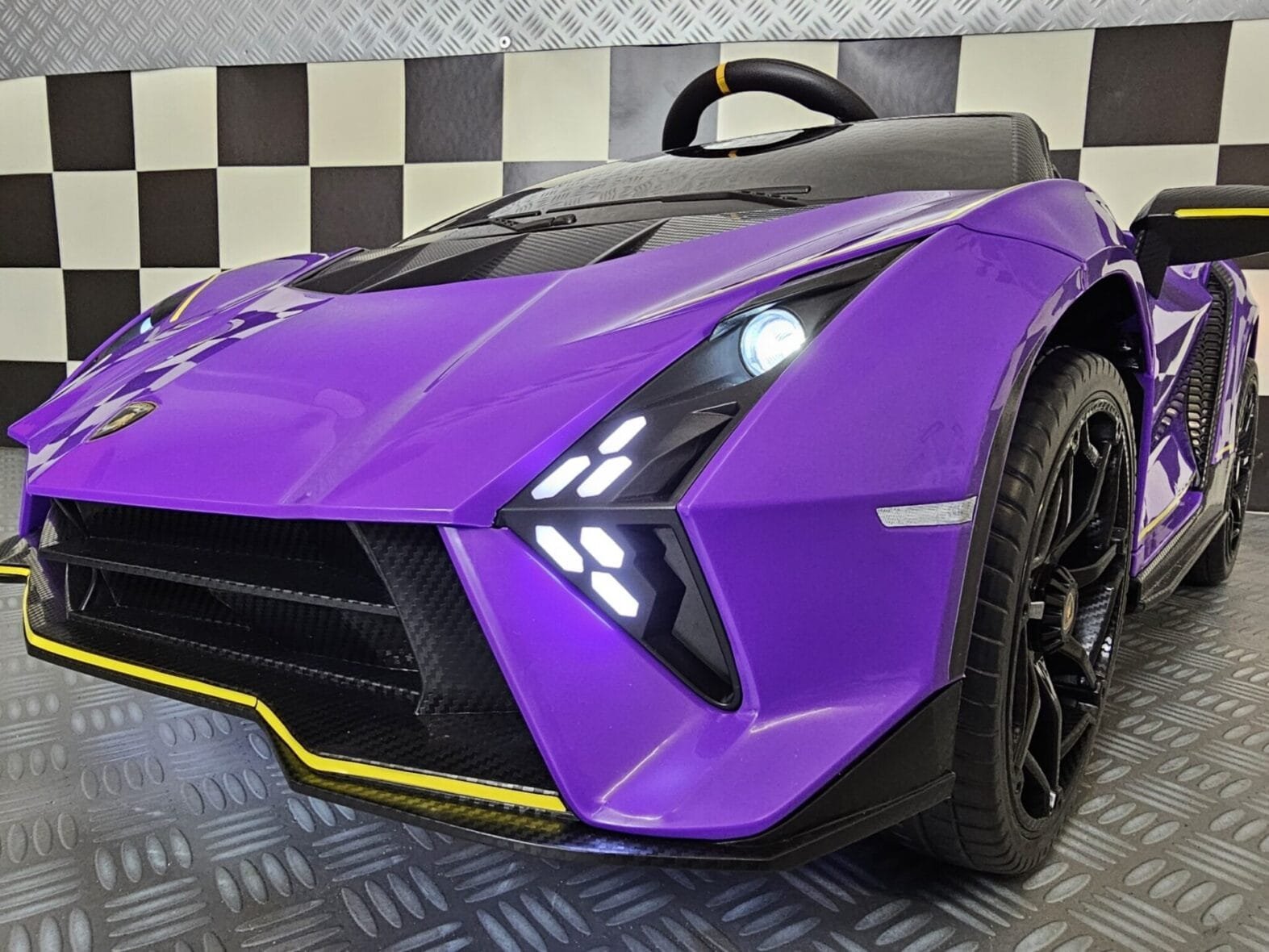 Electric Ride-On Lamborghini (9)