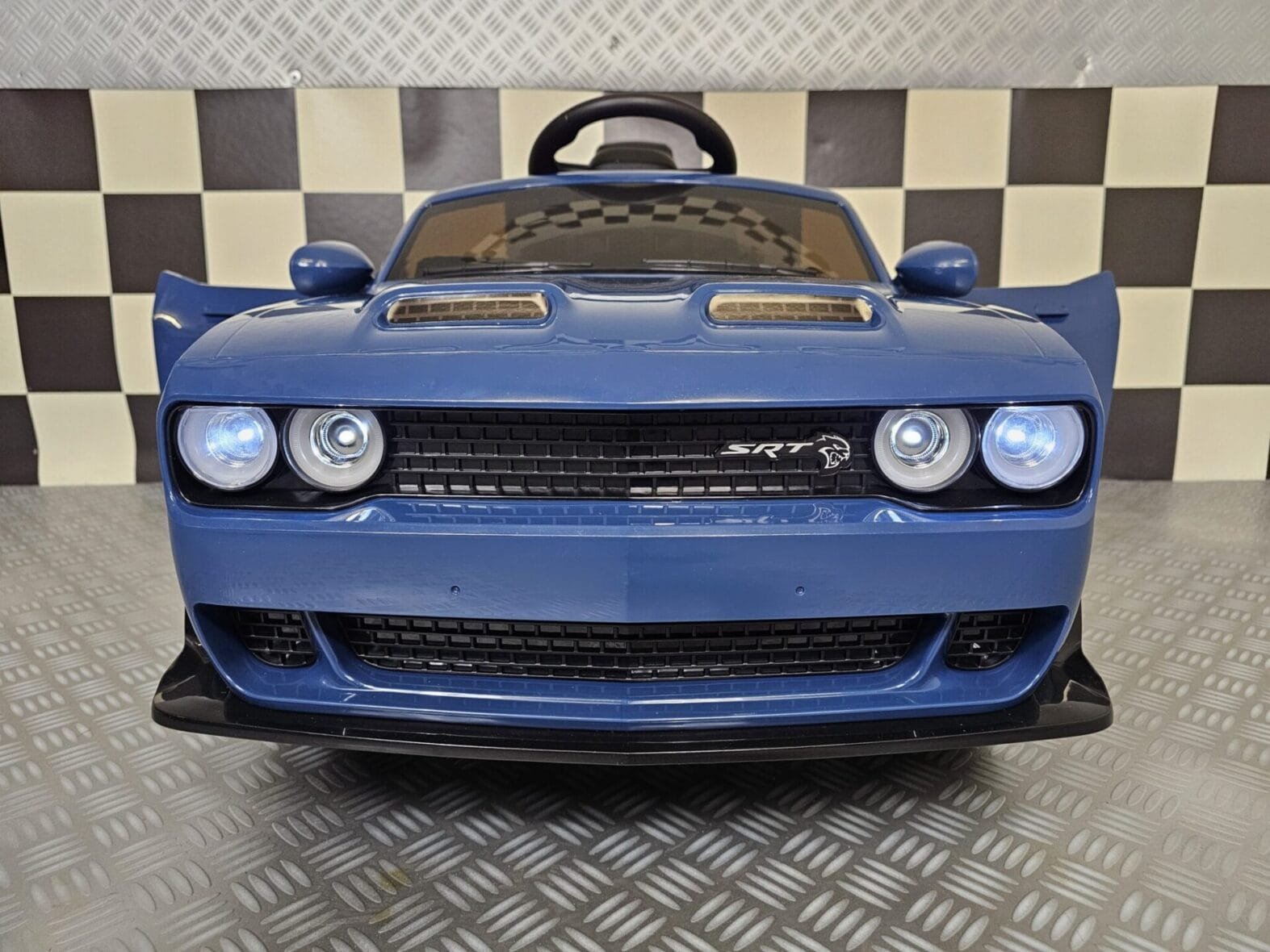 Children’s car Dodge SRT 12 volts – Gallery Image