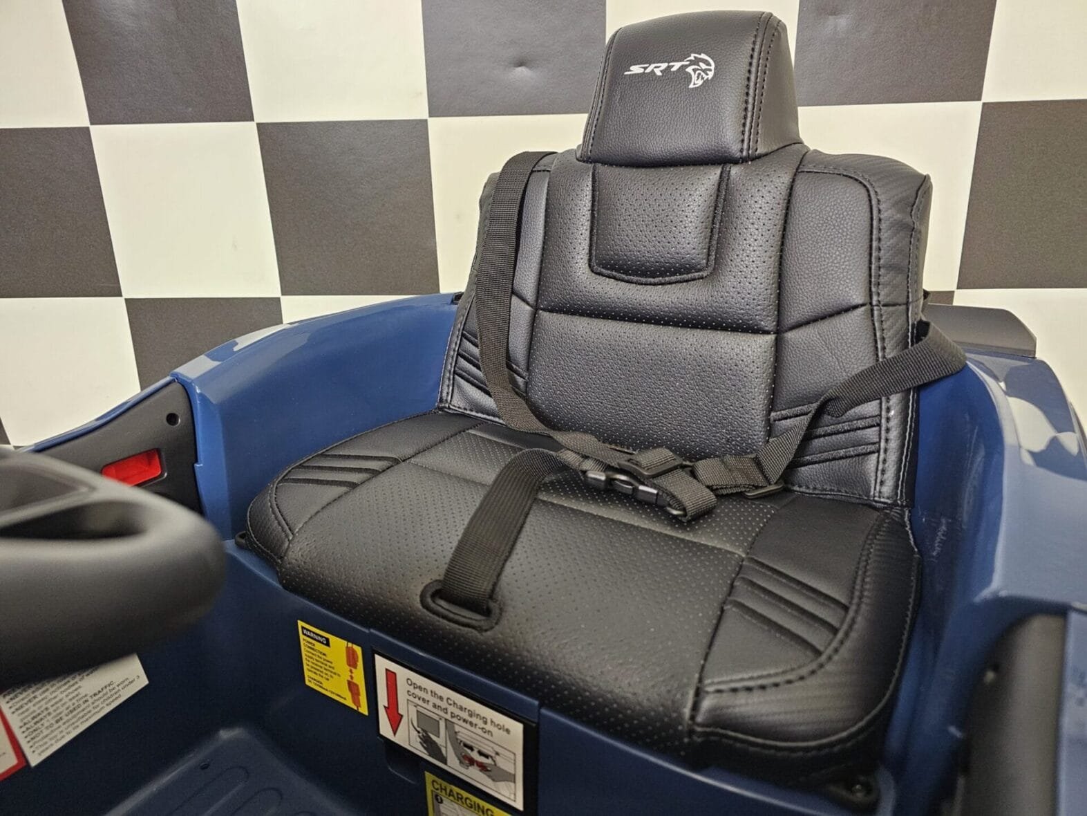 Children’s car Dodge SRT 12 volts – Gallery Image
