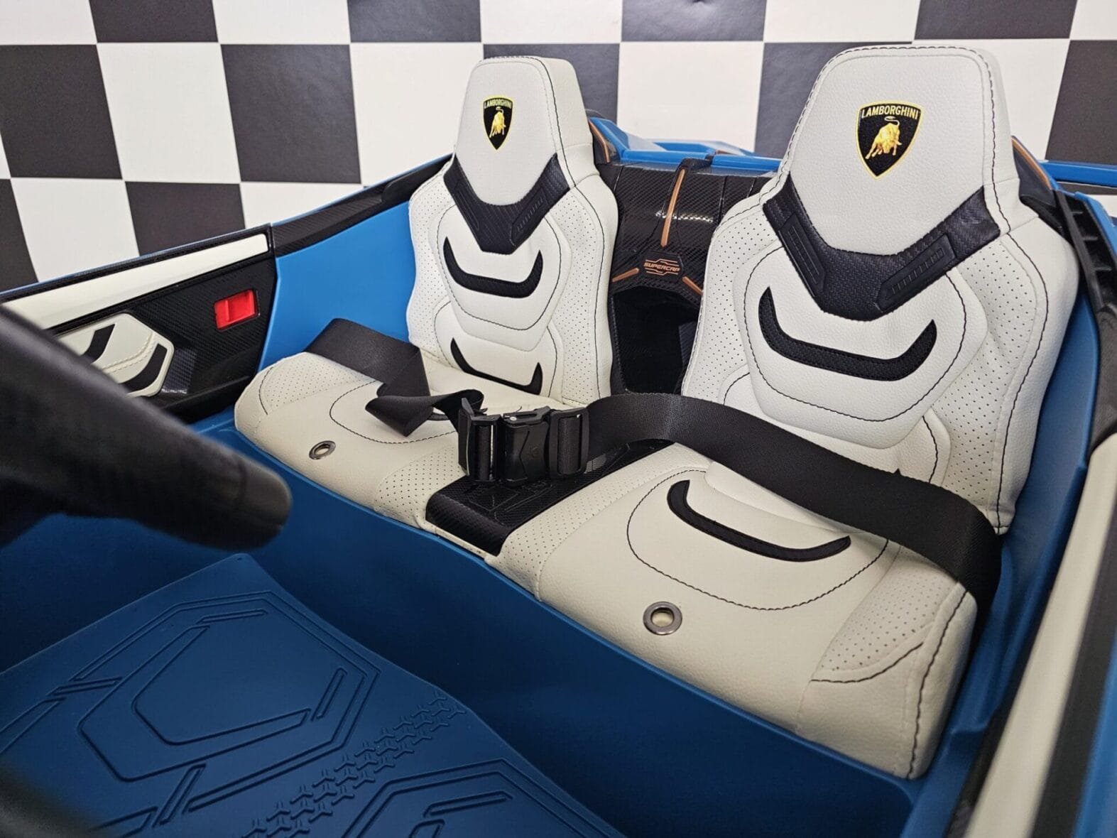 Children’s car Lamborghini Sian 2 persons 24 volts – Gallery Image