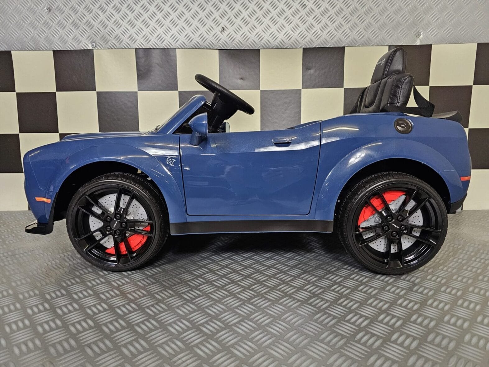 Children’s car Dodge SRT 12 volts – Gallery Image