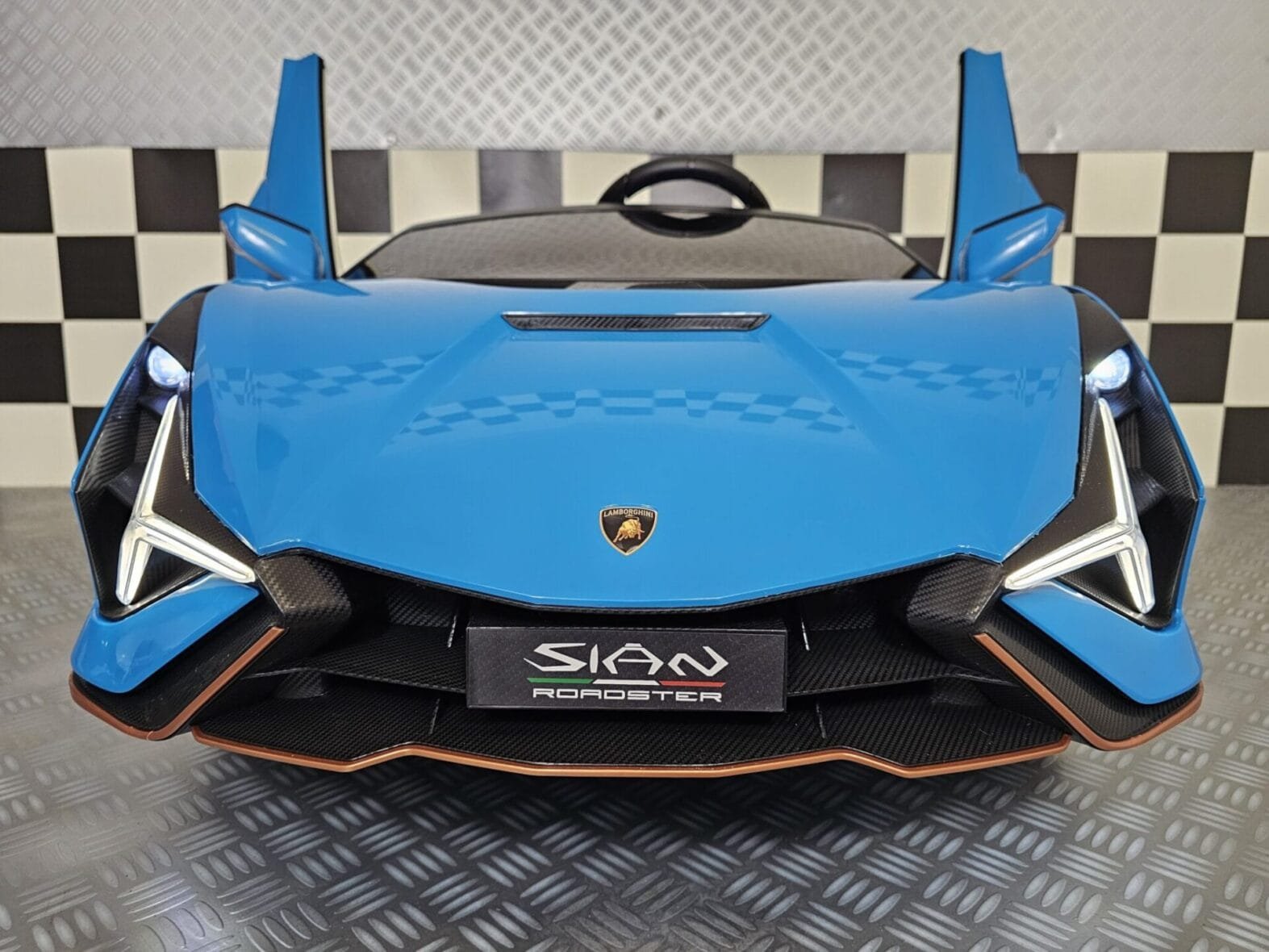 Children’s car Lamborghini Sian 2 persons 24 volts – Gallery Image