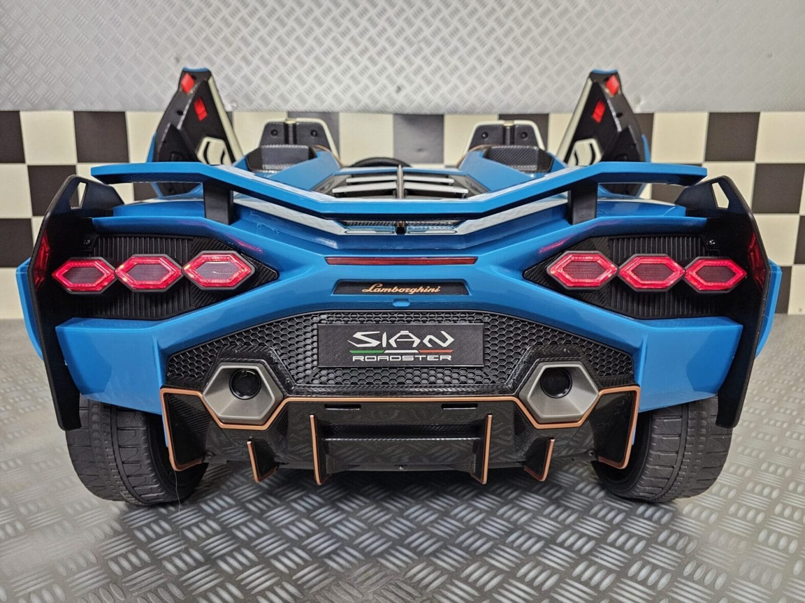 Children’s car Lamborghini Sian 2 persons 24 volts – Gallery Image