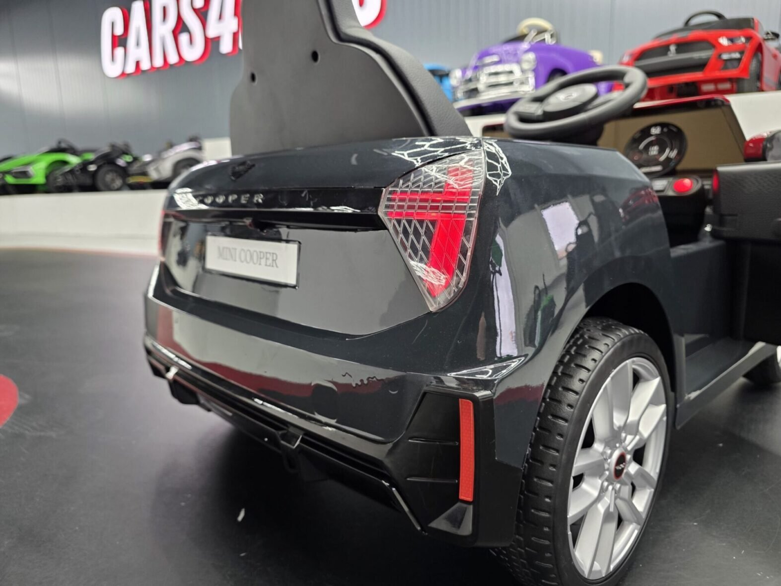 Electric children’s car Mini Cooper S 12 volt metallic black – Gallery Image