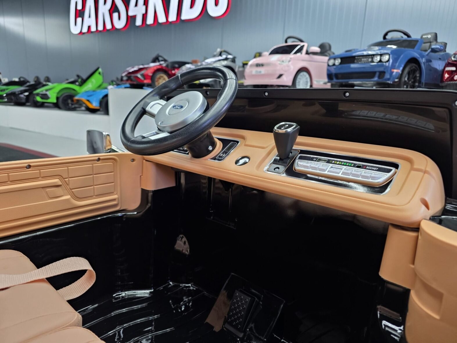 Ford F-150 Classic kids truck dashboard and steering wheel