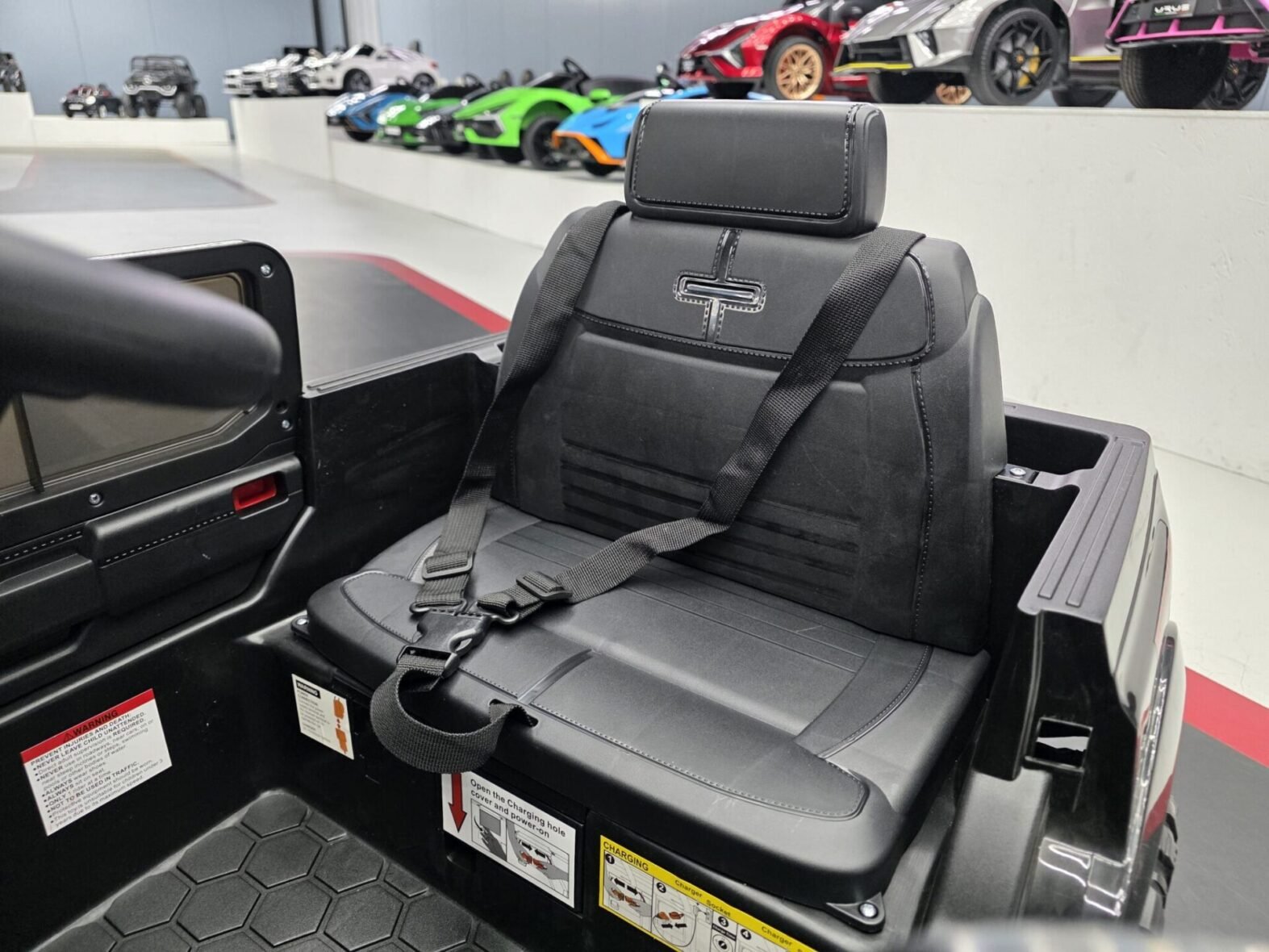 Ford Raptor black kids electric car complete product view